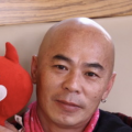 王冬儿泳装趴姿照